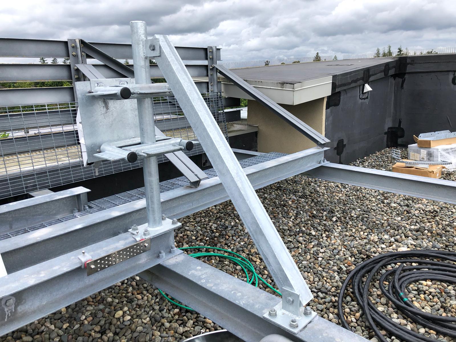 RGS - telecom steel - rooftop antenna